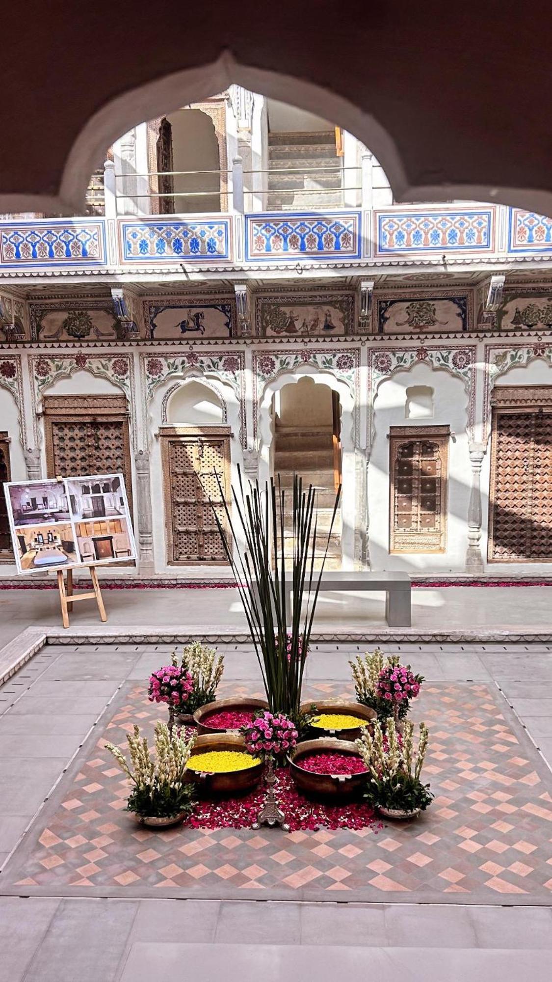 The Gulab Haveli Mandawa Exterior photo