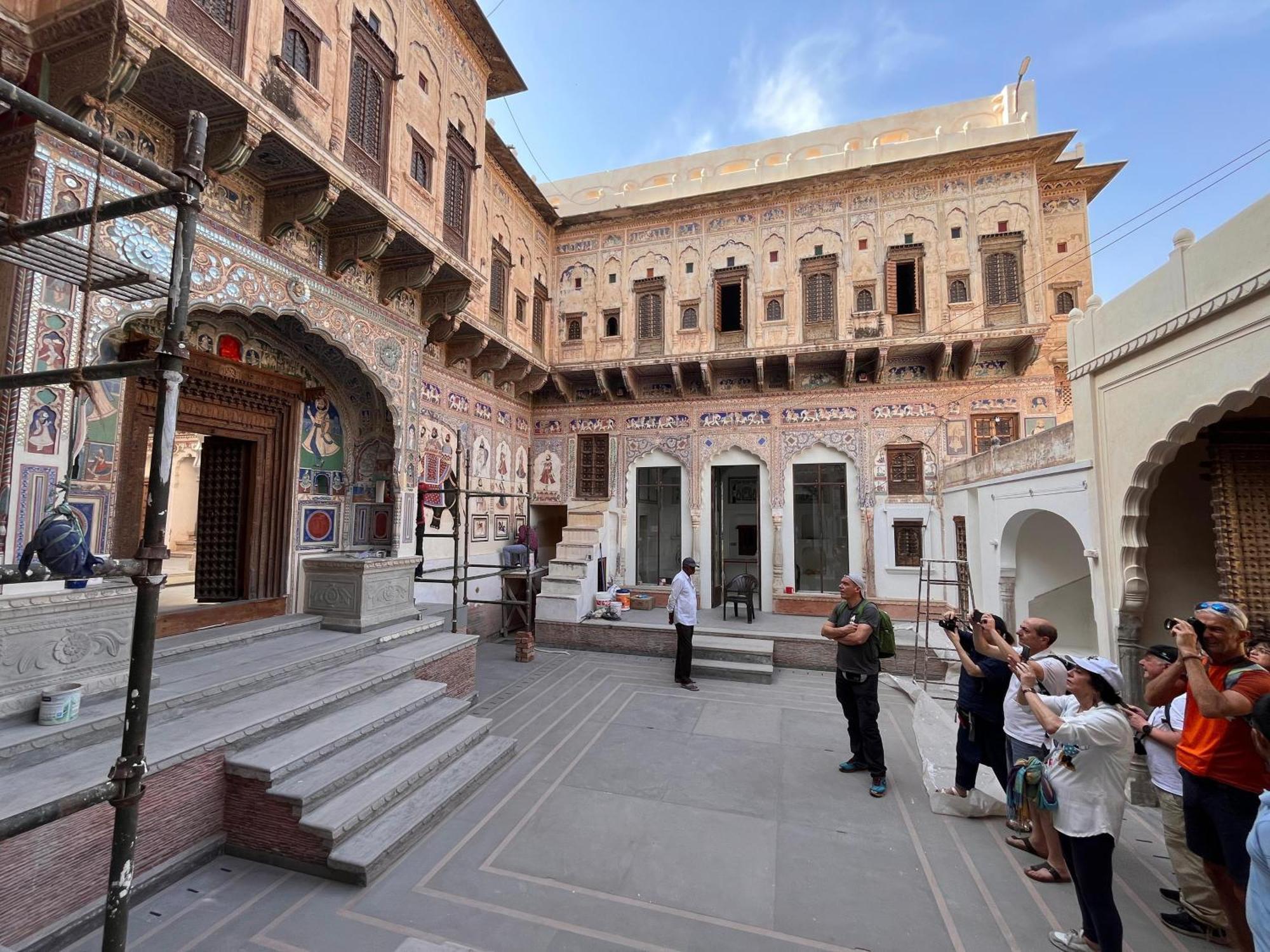 The Gulab Haveli Mandawa Exterior photo