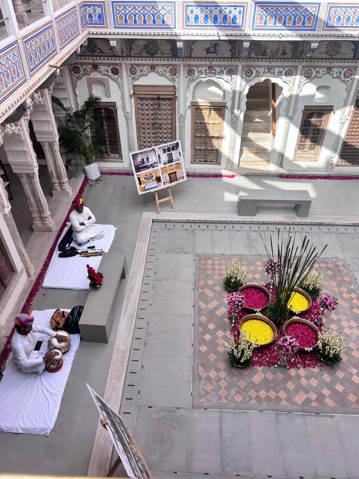 The Gulab Haveli Mandawa Exterior photo