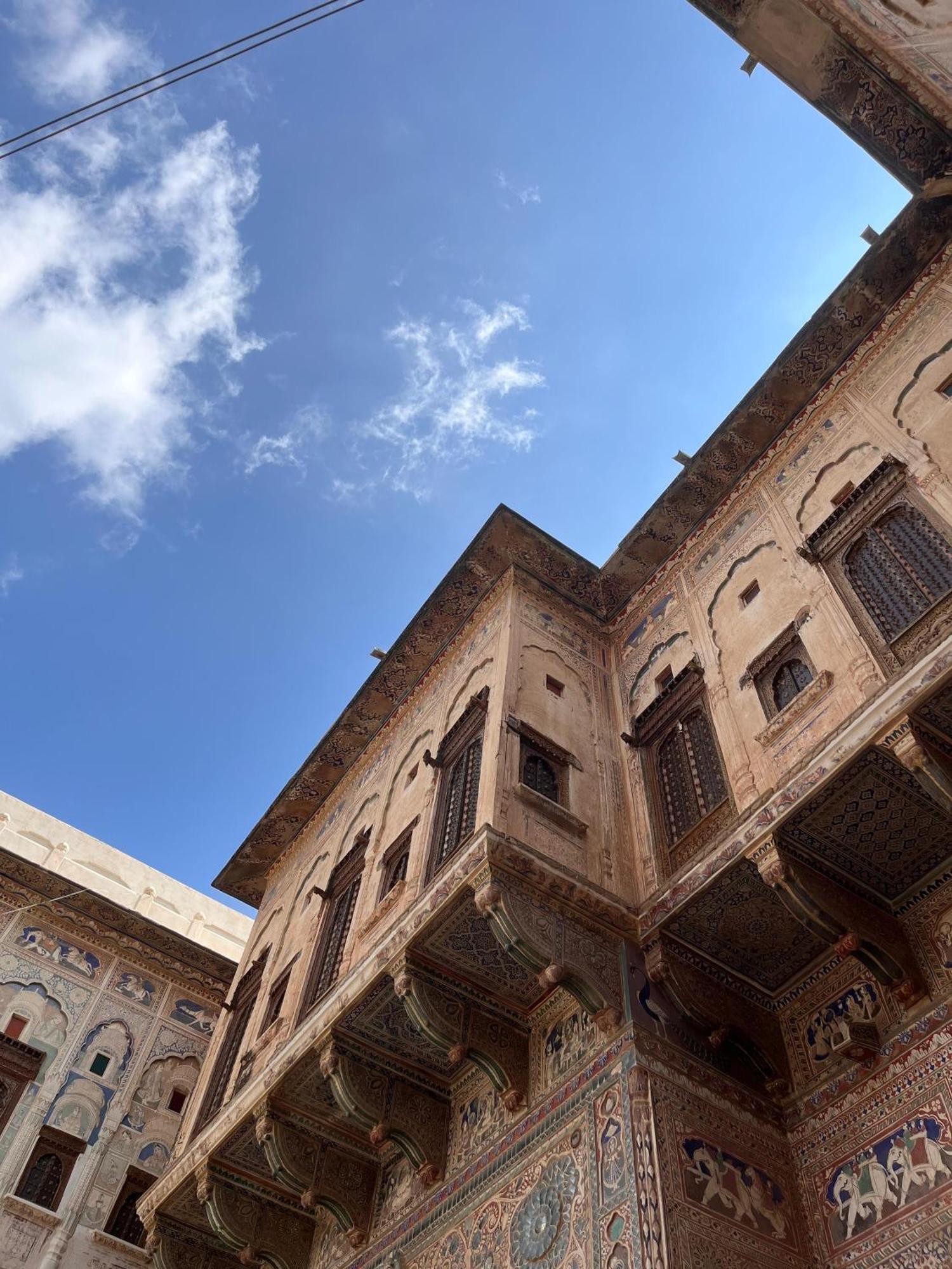 The Gulab Haveli Mandawa Exterior photo