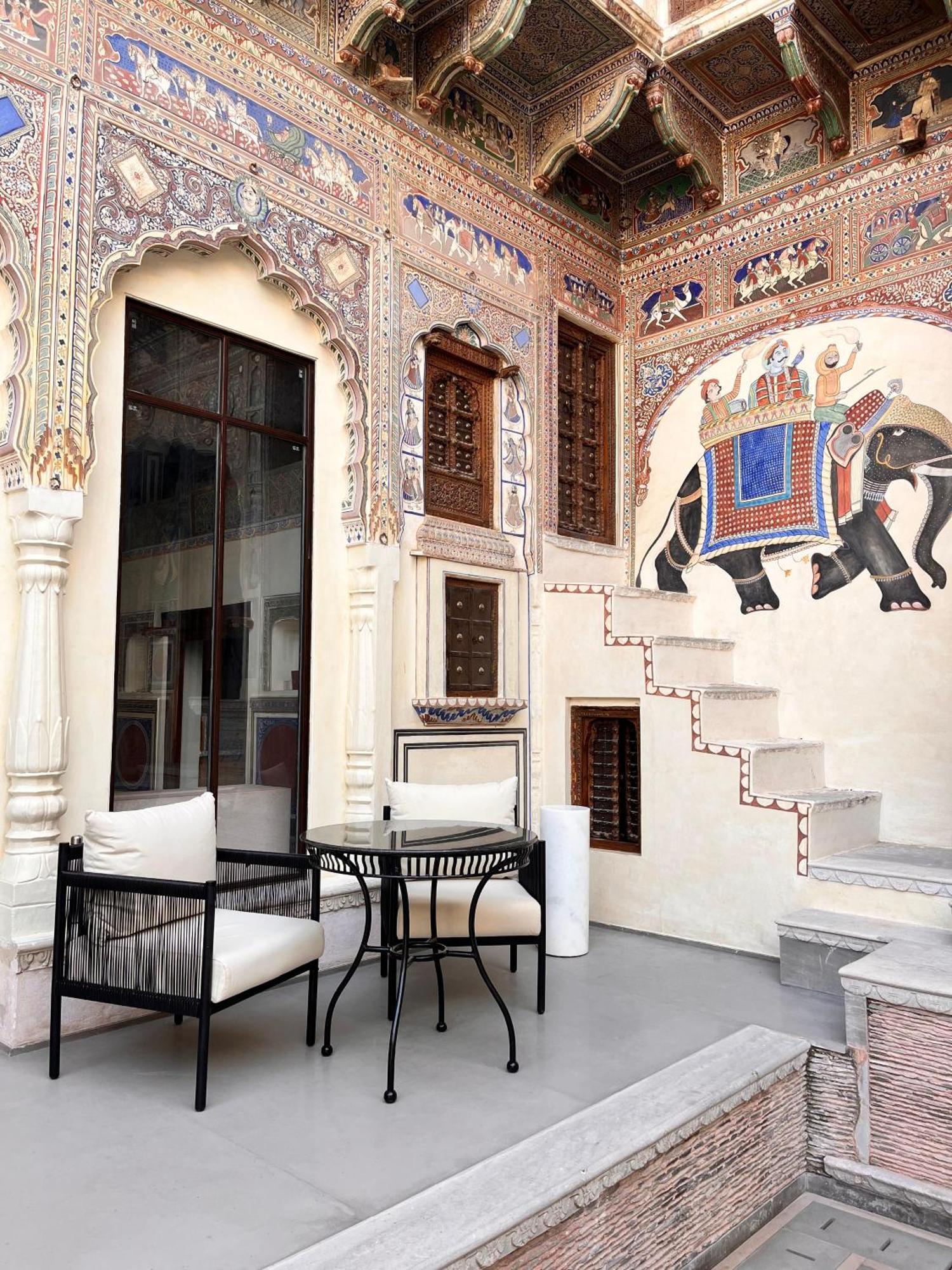 The Gulab Haveli Mandawa Exterior photo