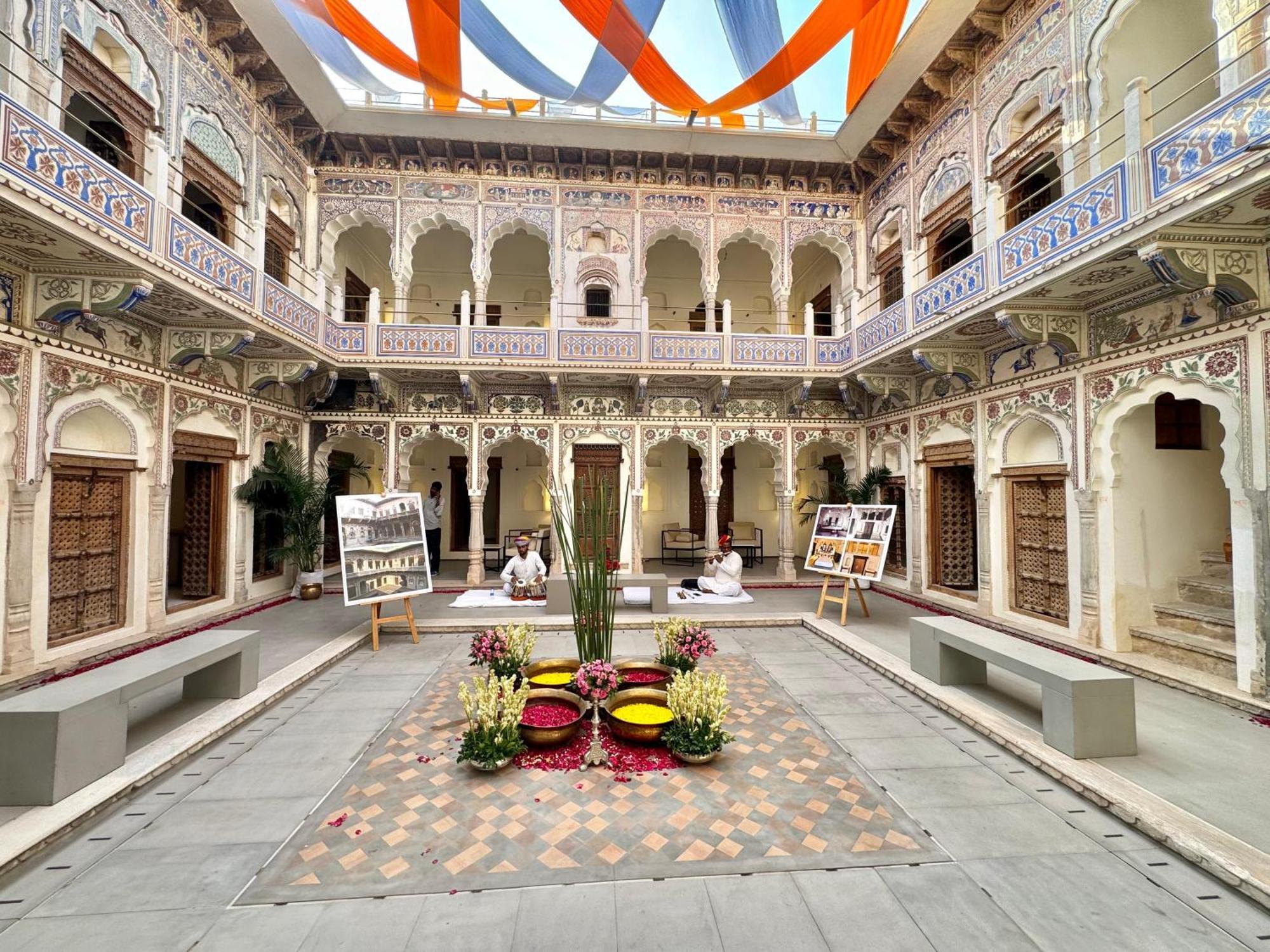 The Gulab Haveli Mandawa Exterior photo