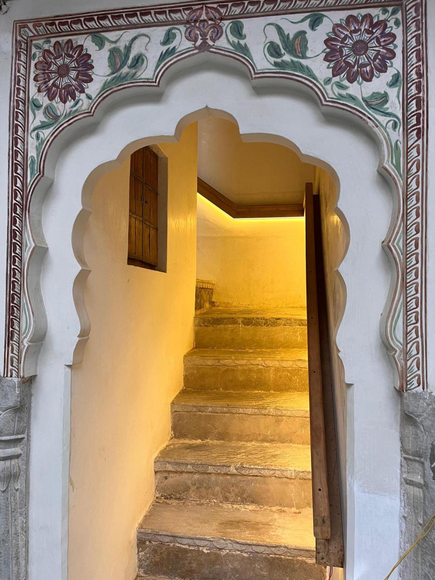 The Gulab Haveli Mandawa Exterior photo