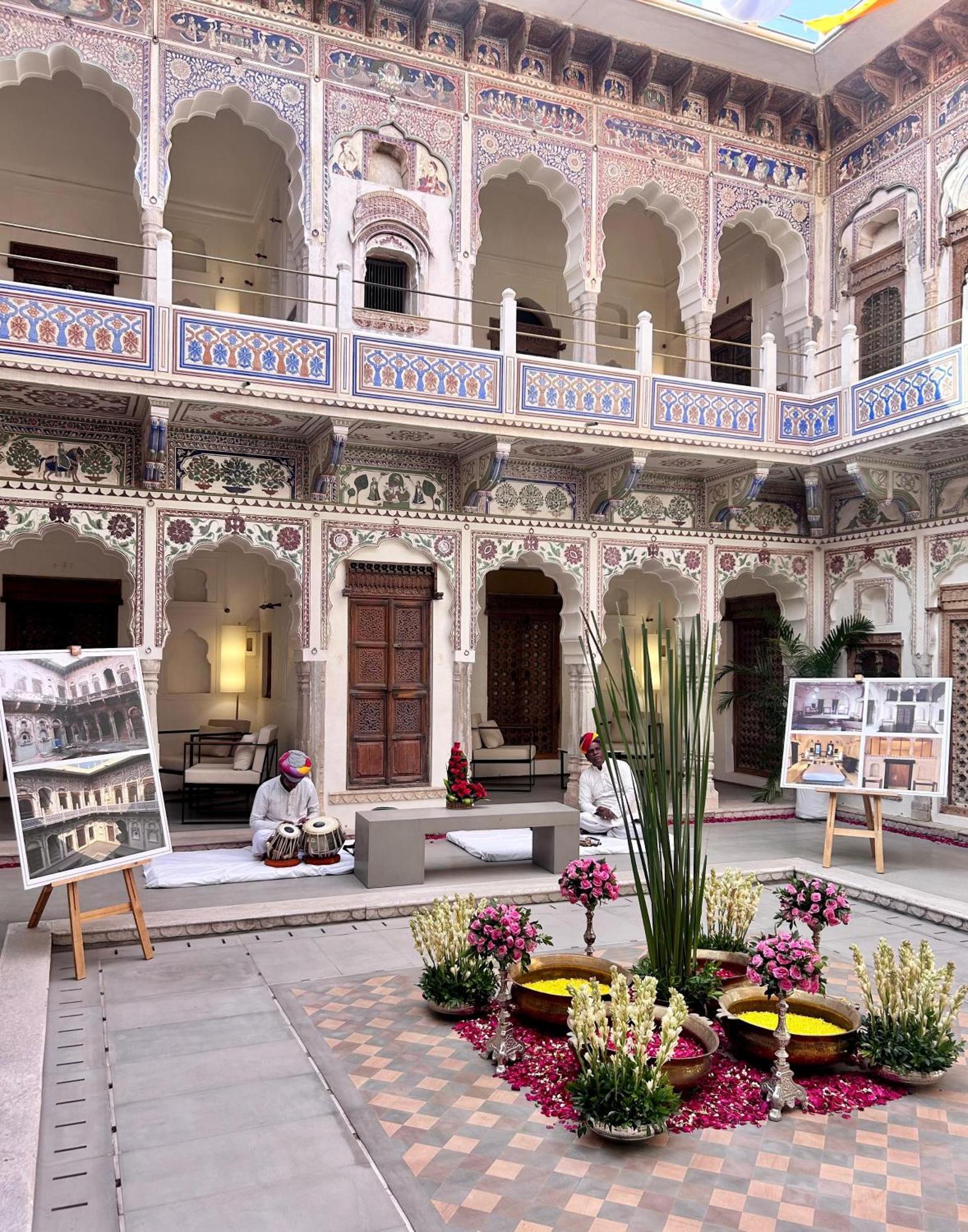 The Gulab Haveli Mandawa Exterior photo